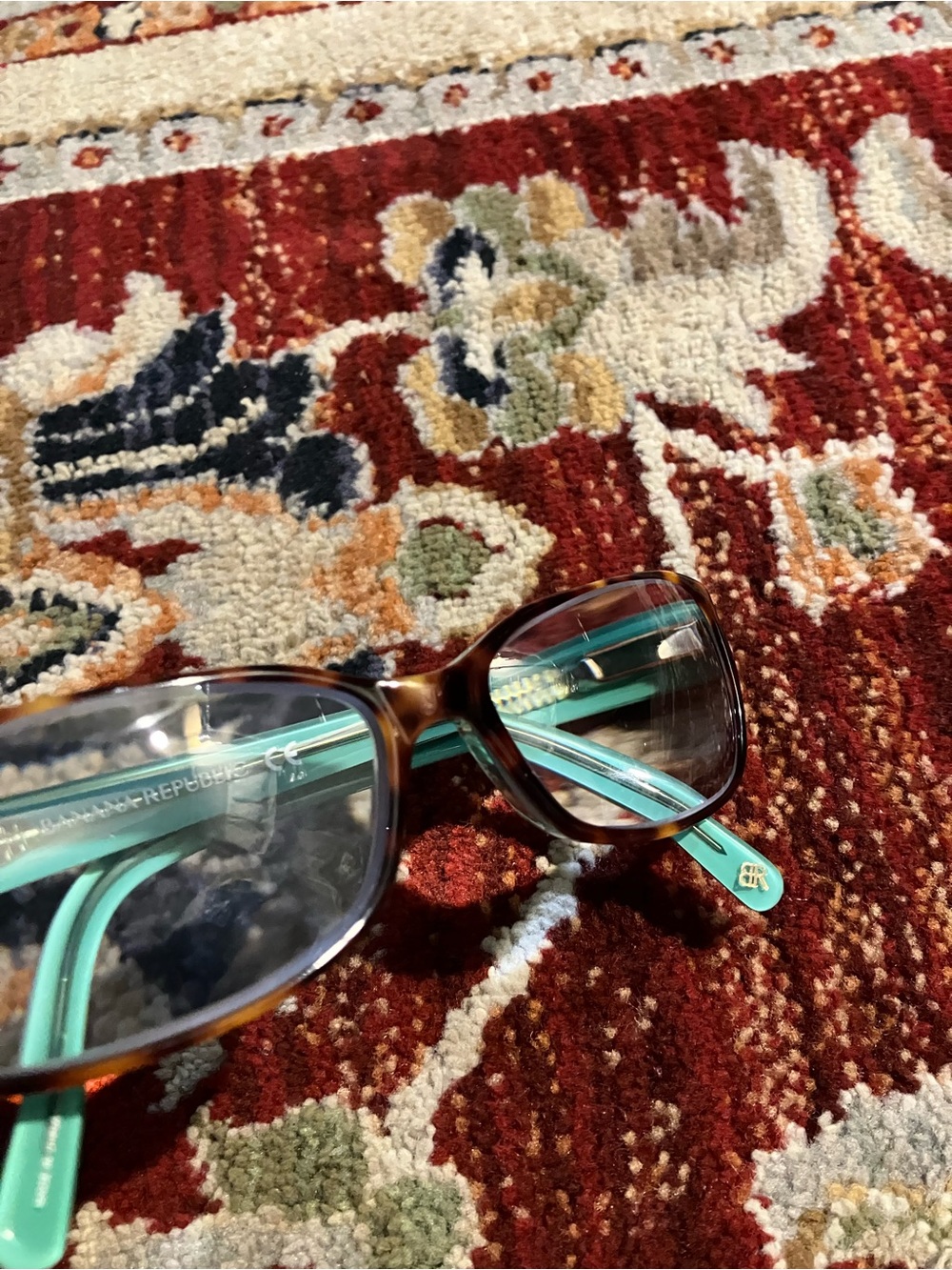 Banana Republic Buffy Eyeglasses Prescription - Picture 3 of 8